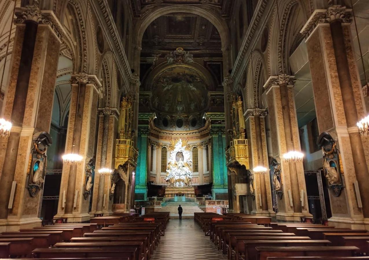 דירות Napoli Sottosopra Chiaia מראה חיצוני תמונה