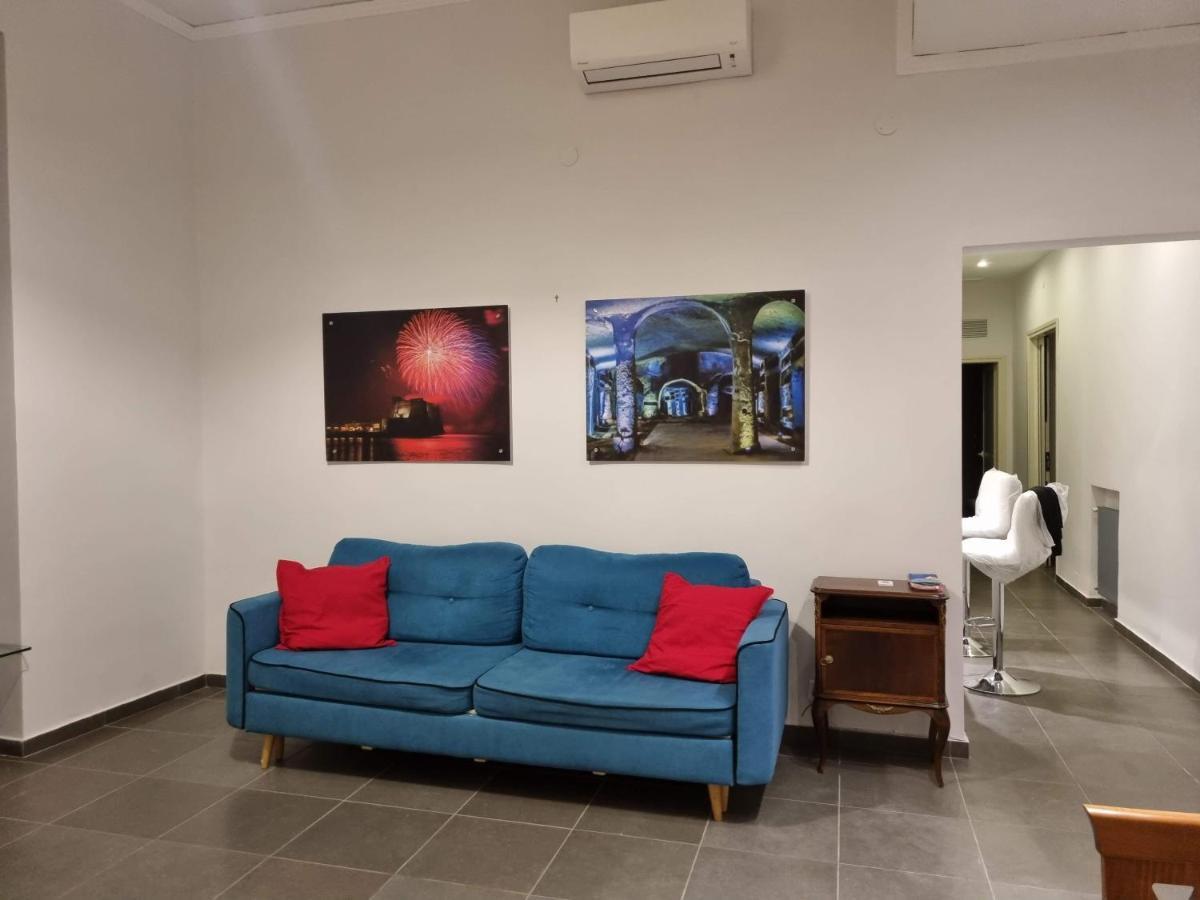 דירות Napoli Sottosopra Chiaia מראה חיצוני תמונה